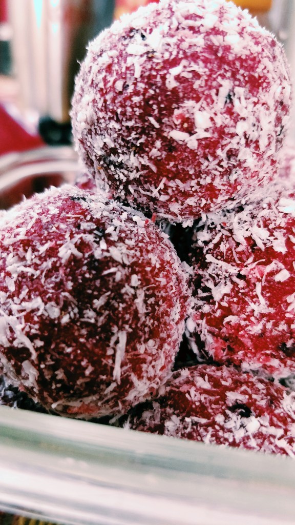 Beetroot coconut ladoos